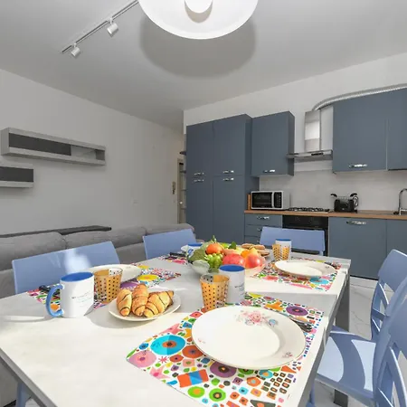 Apartamento Mgh My Desenzano Center *